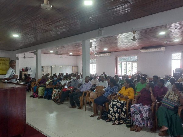 An entertainment program for the mental health of Detu citizens 